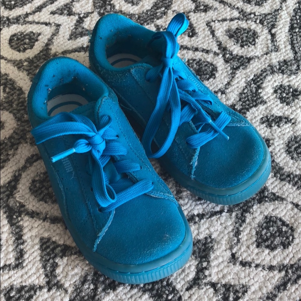 Puma turquoise sneakers